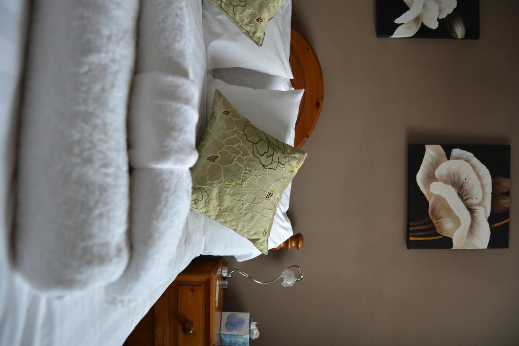 Angel Inn Misson Екстер'єр фото